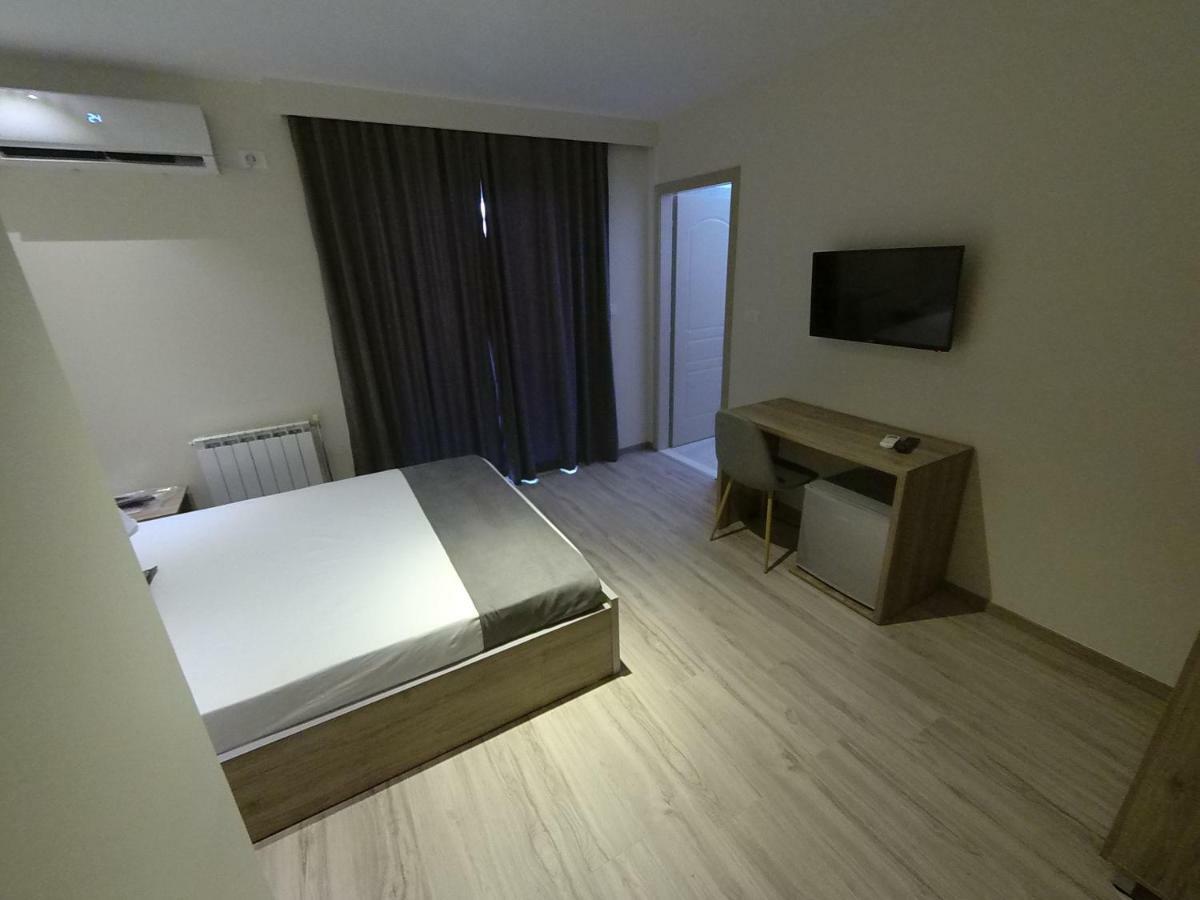 Hotel Vila Nino Berat Eksteriør bilde