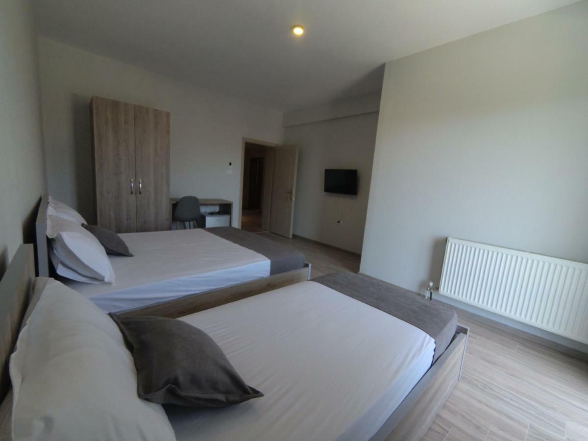 Hotel Vila Nino Berat Eksteriør bilde
