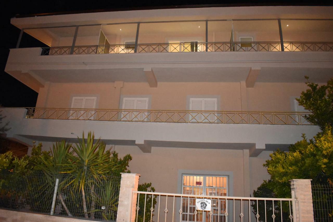 Hotel Vila Nino Berat Eksteriør bilde