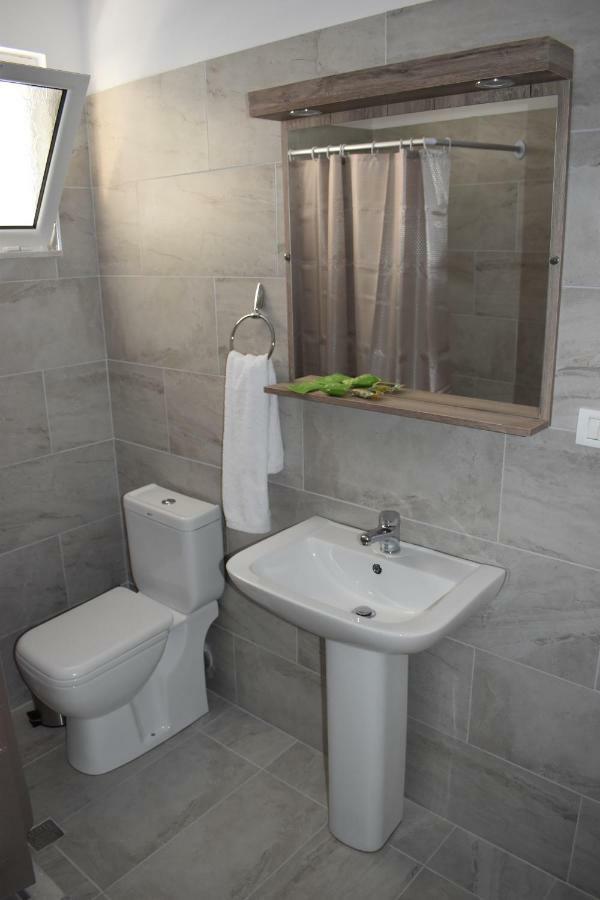 Hotel Vila Nino Berat Eksteriør bilde